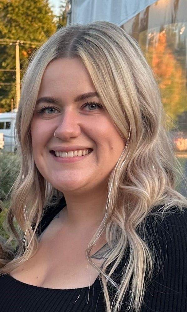 Alicia - Dental Assistant